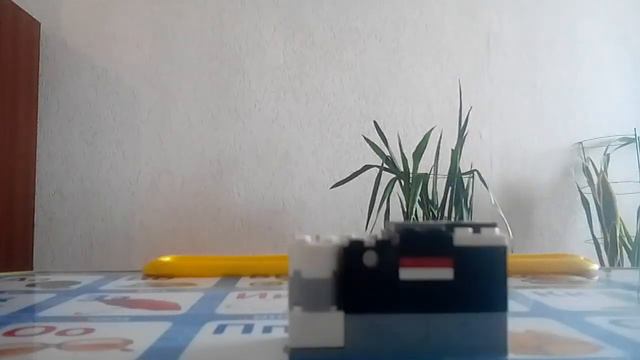 Конфетница из Лего Как сделать диайвай смотреть онлайн