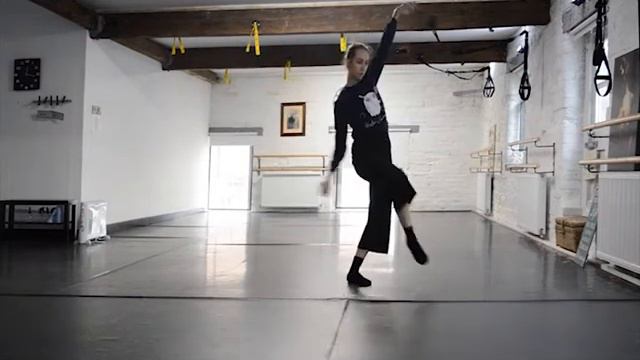 Erica Improvisation December 2017 смотреть онлайн