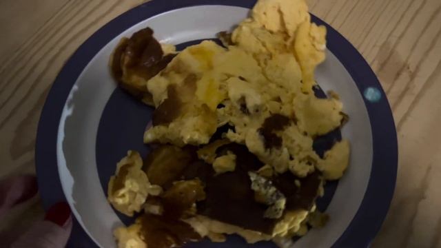 Бабушка проснулась в 3 часа ночи … смотреть онлайн