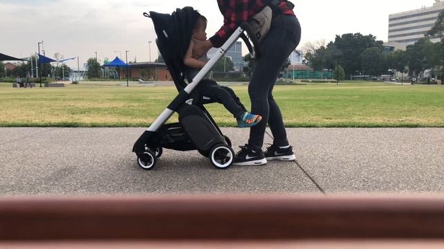 Bugaboo Ant Review смотреть онлайн
