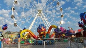 Аттракционы в парке развлечений "Авангард". Евпатория. Лето 2023.