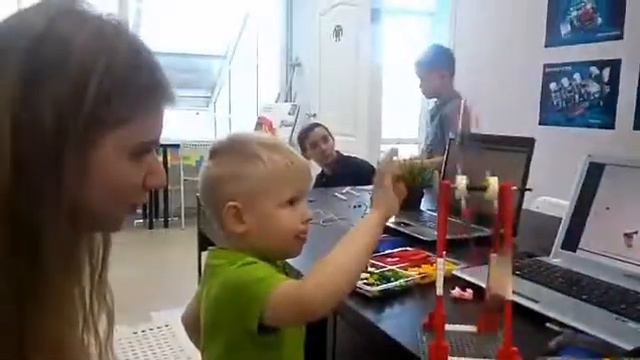 ДРУЗЬЯ! Есть ОТЛИЧНАЯ новость: с 14 августа открываем ДВУХ-недельную СМЕНУ в нашем Чудо-Лагере! смотреть онлайн