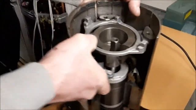 Два вида спиральных компрессоров смотреть онлайн