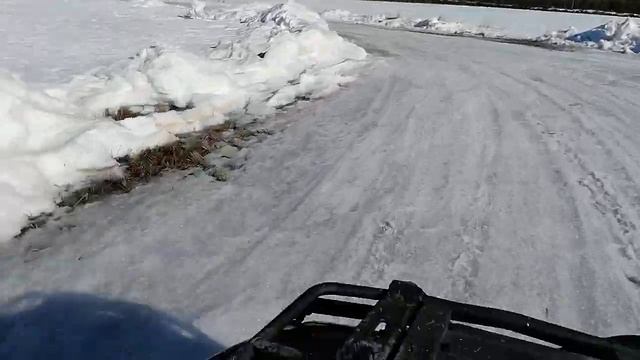 rally car vs Can-am outlander 400 max смотреть онлайн