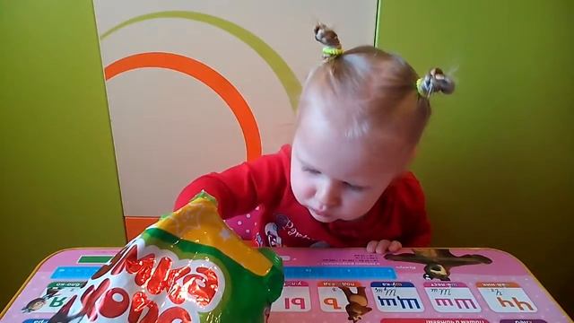 Кукурузные палочки с сюрпризом!! распаковка! Kukuruznыe Chopsticks With A Surprise !! Raspakovka!