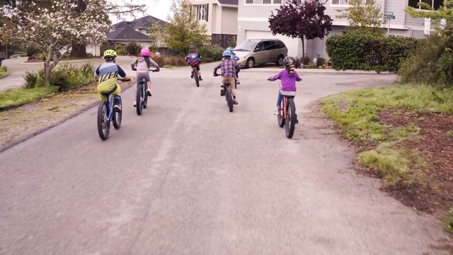 School's Out for Rippers смотреть онлайн