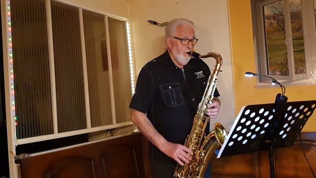 Petite Fleur Sidney Bechet ténor sax Robert Antoine смотреть онлайн