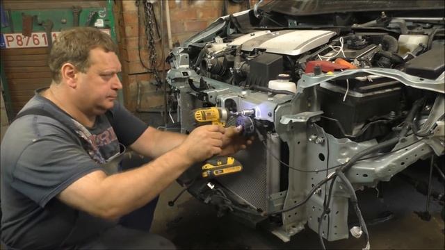 Toyota Prius. The easy repair of the body. Легкий ремонт кузова. смотреть онлайн