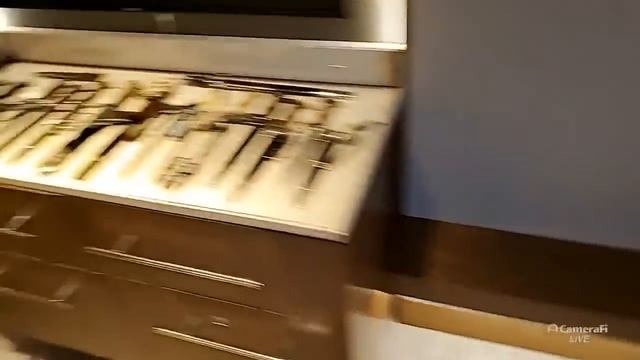 Слушай, откуда все это? Выкуп коллекции, Внезапный стрим WarStory! смотреть онлайн