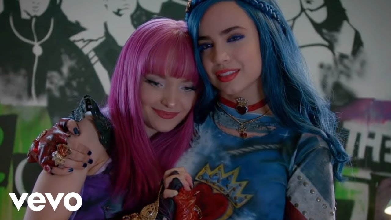 Space Between - Descendants 2 смотреть онлайн