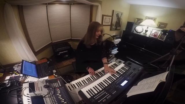 Sister Moon - The Midnight Hour смотреть онлайн
