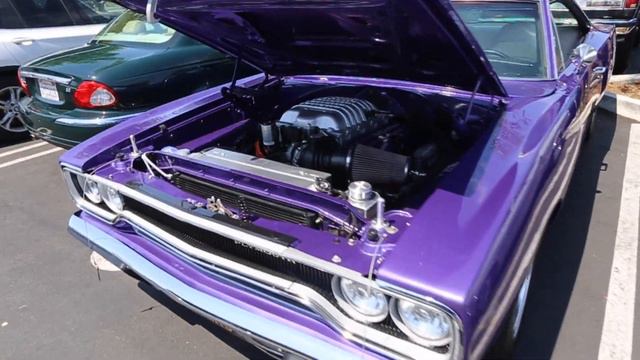 FARMER PUT A HELLCAT ENGINE IN HIS FARM TRUCK...HELLCAT SWAP THE WORLD смотреть онлайн