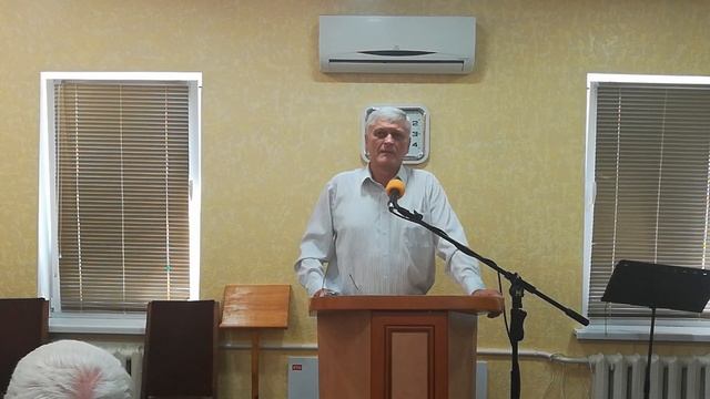 Довыденко Виталий Иванович. Проповедь:"Духовная пища - здравая вера!" 2 смотреть онлайн