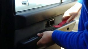 Remove rear door panel Nissan Pathfinder r50
