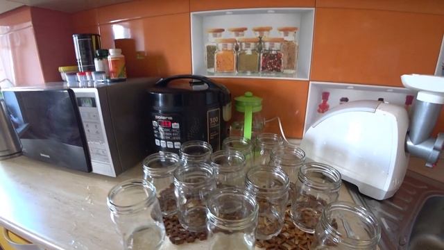 Очень вкусная Аджика на зиму! Классический рецепт. смотреть онлайн