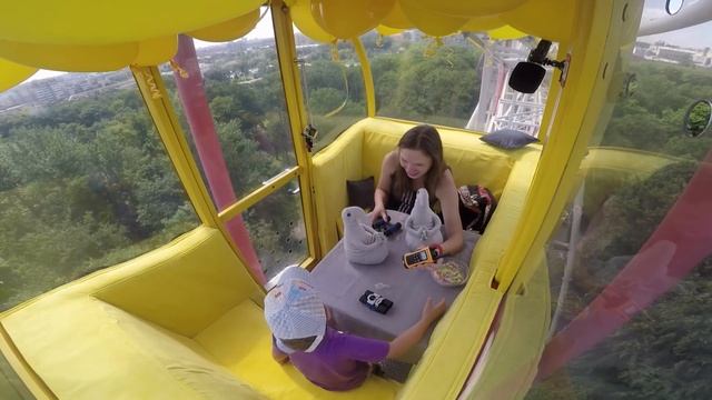 Комфортное колесо обозрения смотреть онлайн