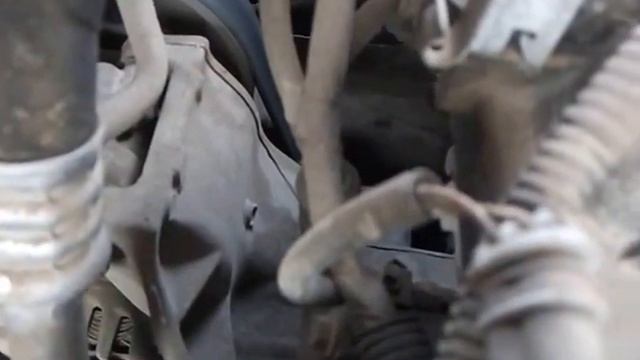 Рено Дастер шум в районе ГРМ. смотреть онлайн