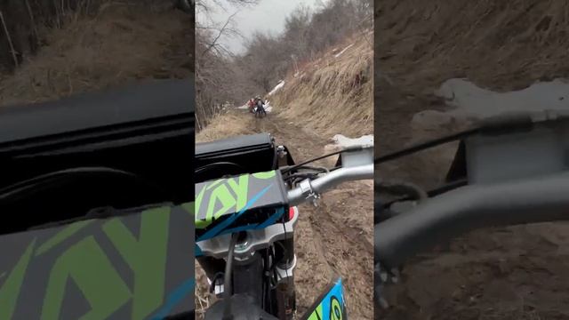 покатушки по окрайностям тумбы , Акбулак, #талгар #эндуроталгар#эндуро смотреть онлайн