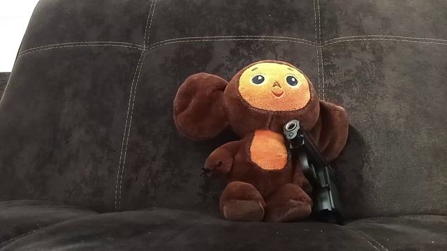 Чибурашка с пистолетом смотреть онлайн