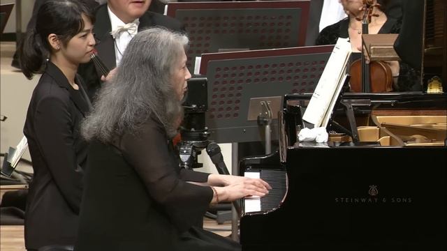 Martha Argerich-Beethoven,Choral Fantasy смотреть онлайн