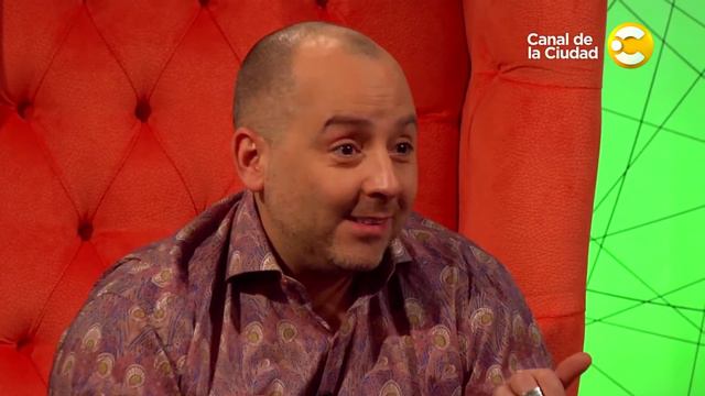"Ser feliz es no quedarse con cosas en el bolsillo", Rifle Varela y Pacho O'Donnell en Muy Muscari смотреть онлайн