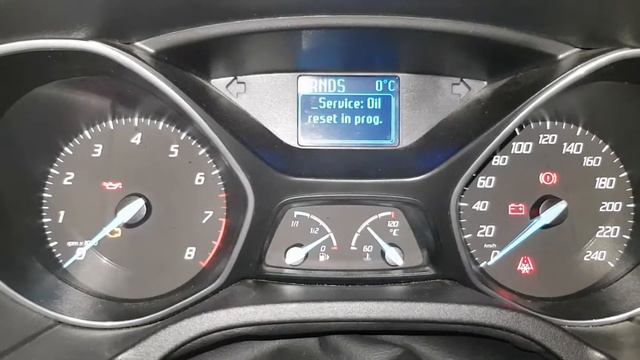 Сбос ошибки замены масла FORD Focus 3 / 2.0 смотреть онлайн