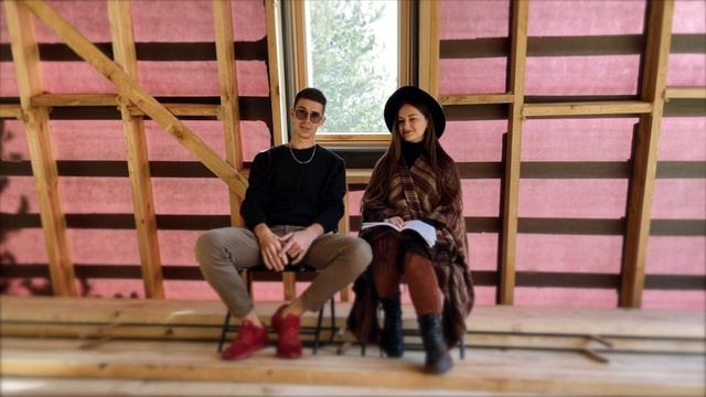 А фрейм своими руками! Необычный домик-шалаш в сосновом лесу. A-frame house. смотреть онлайн