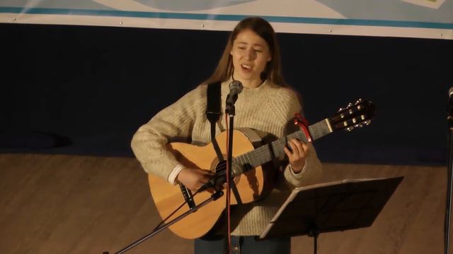 Валерия Боровинская "Солнечная нить" (ст. и муз. Е.Фроловой) смотреть онлайн