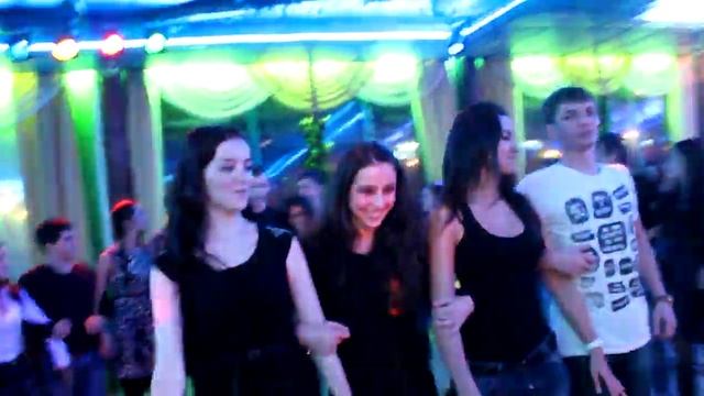 Осетины Питера танцуют СИМД смотреть онлайн