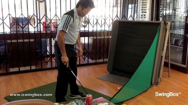 Golf practice net, SwingBox, use by Golf Pro indoors! смотреть онлайн