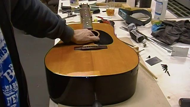 Gibson acoustic guitar LR Baggs Lyric pick up install #2 смотреть онлайн