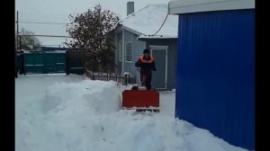 Уборка снега мотоблоком МТЗ 09Н