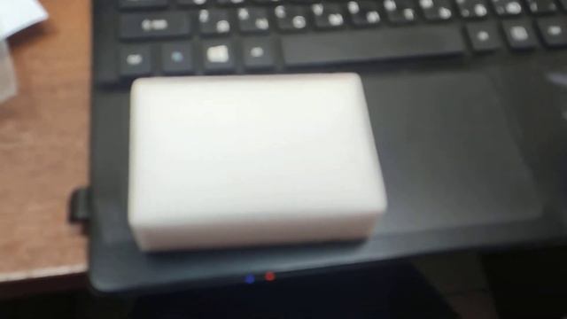 Как очистить клей от скотча с пластиковой поверхности за пару секунд. смотреть онлайн