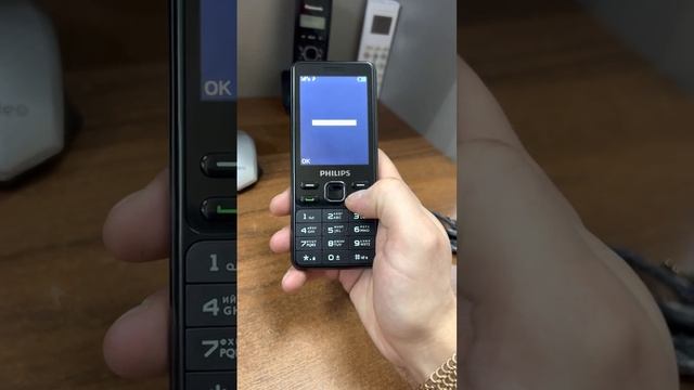 Телефон Philips