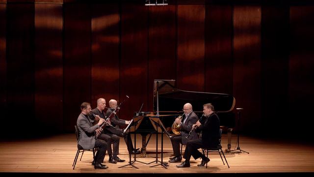 Mozart Quintet for Piano and WInds in E flat major, K452 - Ensemble Q смотреть онлайн