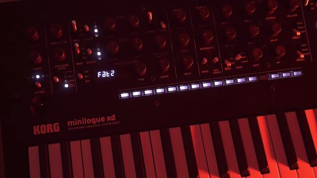 Petrichor | Korg Minilogue XD cinematic ambient смотреть онлайн