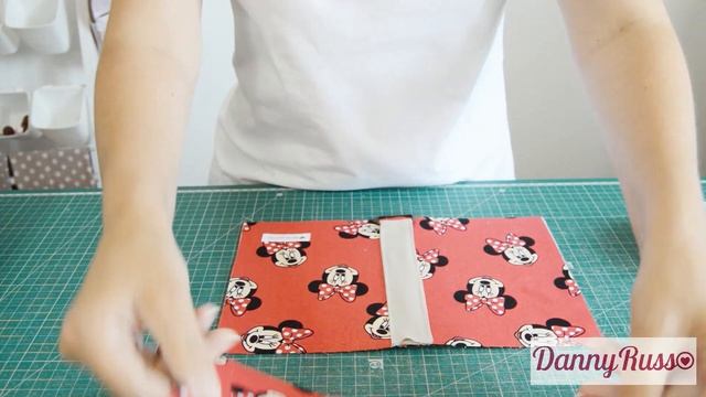 Não é difícil costurar UMA LINDA MOCHILA! смотреть онлайн
