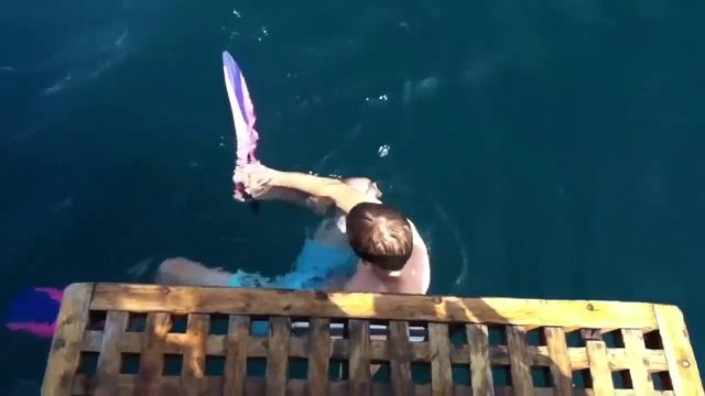 Ялта. Рыбалка на катере (Братишка выручай) смотреть онлайн