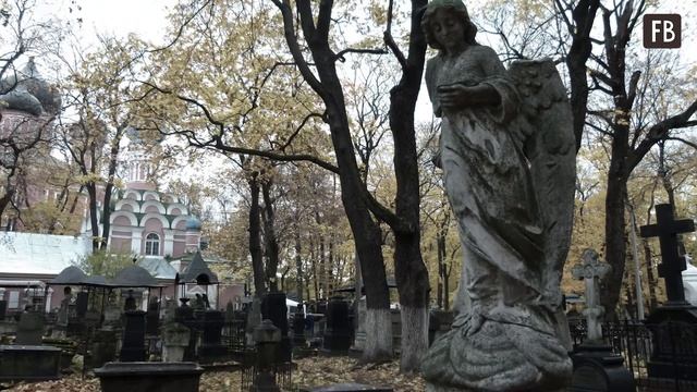 Идете навестить родных на кладбище - знайте, как правильно уйти оттуда: 4 запрета смотреть онлайн