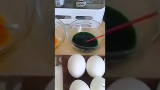 Пасха.Готовимся к Пасхе.Красим яйца. смотреть онлайн