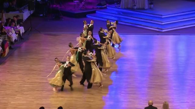 Vera Tyumen Standard Team, RUS - SemiFinal 2018 WDSF World Championship Formation Standard смотреть онлайн