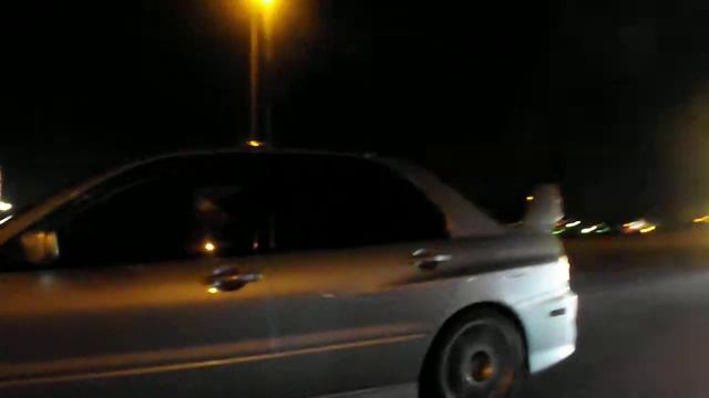 EVO 8 Vs Ralli art Vs SRT 4 смотреть онлайн