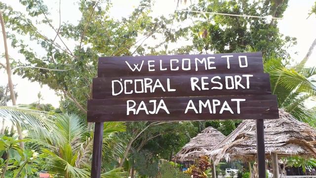 RESORT RAJA AMPAT _ 10 FOTO D'CORAL RESORT смотреть онлайн