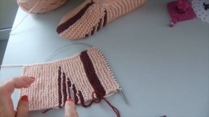 МК ПРАЗДНИЧНЫЕ СЛЕДКИ ТАПОЧКИ НА 2 СПИЦАХ УКОРОЧЕННЫЕ РЯДЫ ДЛЯ НАЧИНАЮЩИХ EASY SHIEL | HONEY AND AN