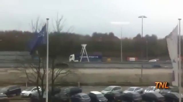 Автомобильные приколы на дорогах юмор, ржака угар , russian roads fun смотреть онлайн