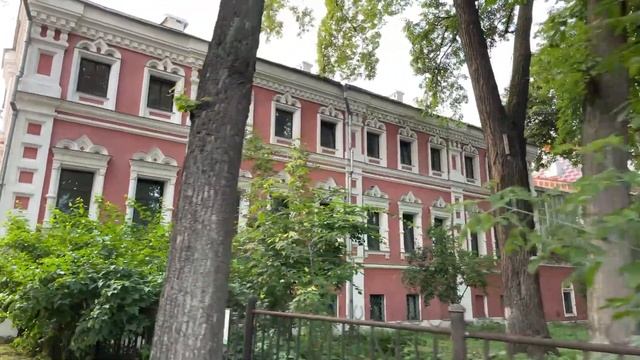 По следам литературных персонажей Москвы | часть 1 смотреть онлайн