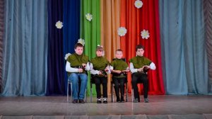 3. Ансамбль ложкарей -  Едут по Берлину наши казаки