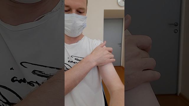 я прививок не боюсь! Если надо уколюсь:-))) Вторая прививка "СПУТНИКом" смотреть онлайн