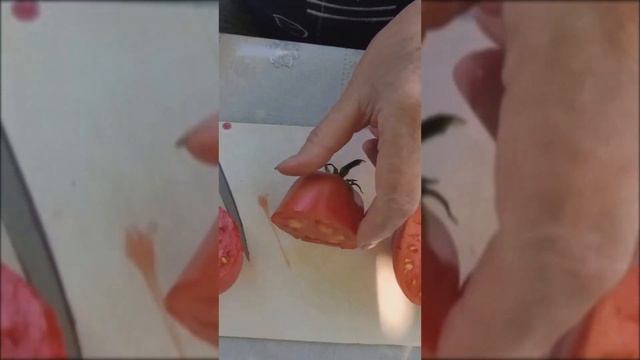 Дачные будни. Урожай фасоли и разновидность сорта ТОМАТА смотреть онлайн