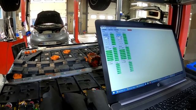 Новые сюрпризы от Mercedes-Benz B-Class Electric Drive (все болезни перешли от Tesla Model S) смотреть онлайн